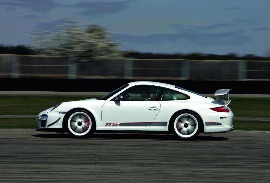  Porsche 911 GT3 RS 4.0 2011 года  (фото 19 из 27)